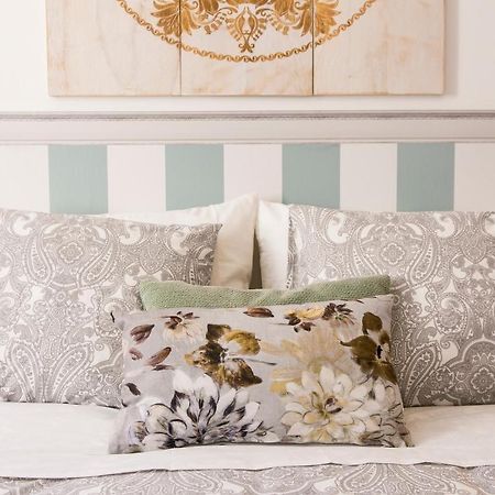 2 Beautiful Suites Upscale Flat Embracing Tejo! リスボン エクステリア 写真