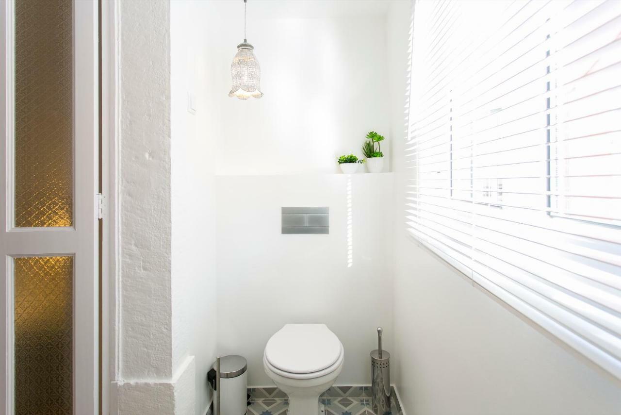 2 Beautiful Suites Upscale Flat Embracing Tejo! リスボン エクステリア 写真
