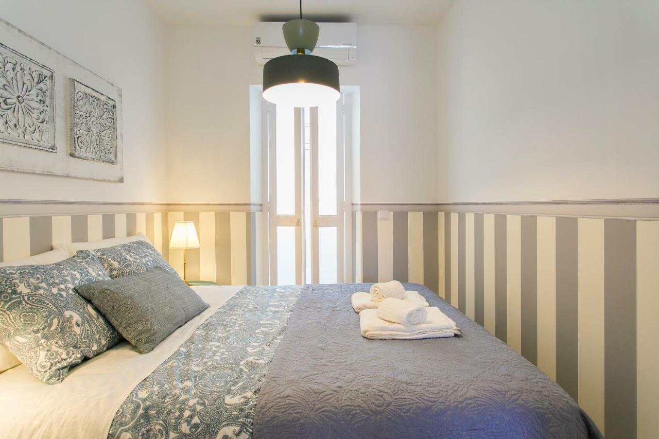 2 Beautiful Suites Upscale Flat Embracing Tejo! リスボン エクステリア 写真