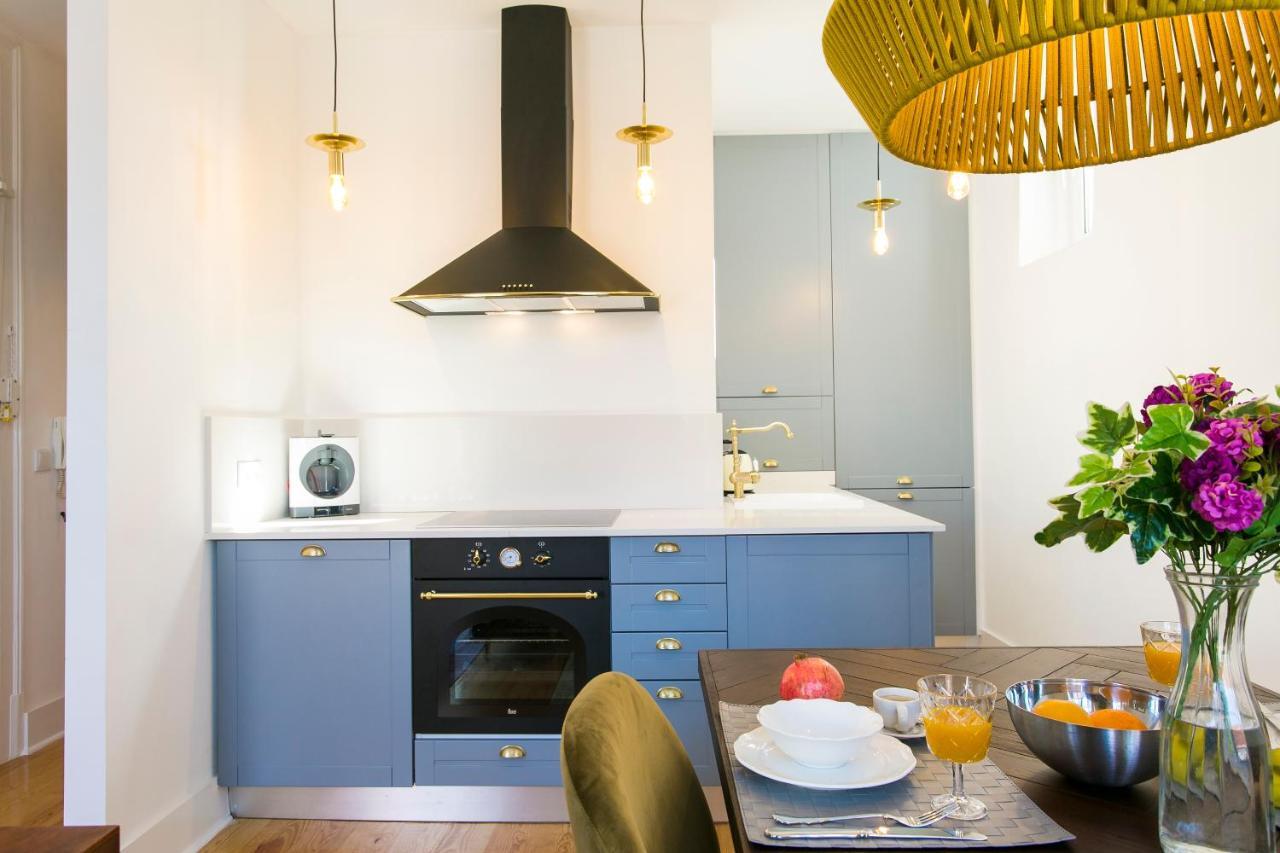 2 Beautiful Suites Upscale Flat Embracing Tejo! リスボン エクステリア 写真